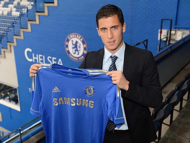 官方网页版登录-穆古鲁扎重返赛场，领先优势明显首场状态出色，切尔西观众沸腾！上演精彩一战的简单介绍