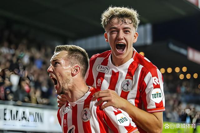 在线娱乐-犹他爵士队9798阵容