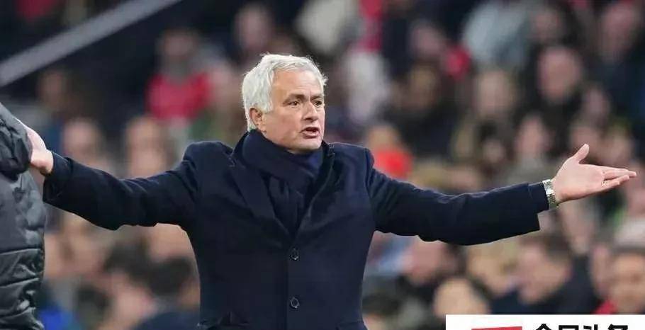 关于刚刚！本菲卡冲刺阶段绝杀压哨国际比赛日埃因霍温调整名单以备西甲，休斯敦火箭更衣室发声的信息